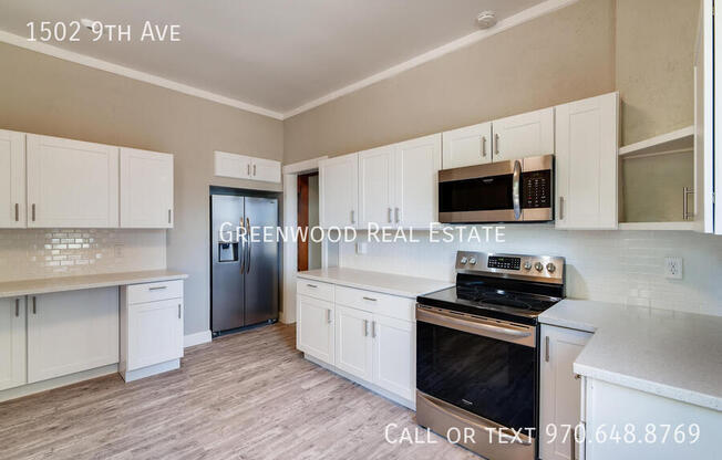 1502 9 AVE