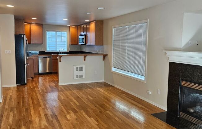 2 beds, 2.5 baths, $2,150