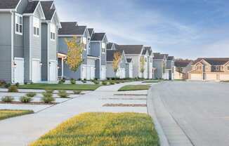 Townhomes for Rent in Raymore, MO - short drive from Kansas City metro