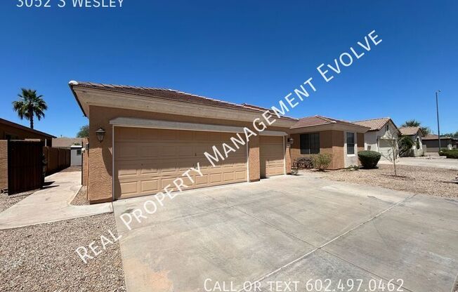 3052 S WESLEY