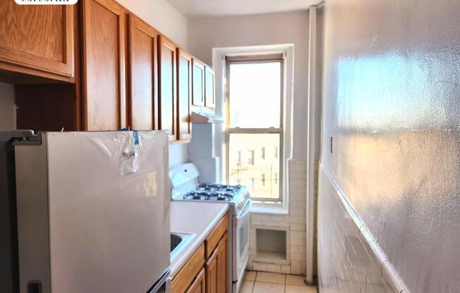 1 bed, 1 bath, $2,568, Unit 53C