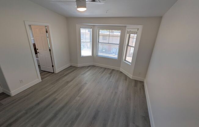 Historic Charm Meets Modern Luxury: Spacious 6-Bedroom Home in Maple Ash District