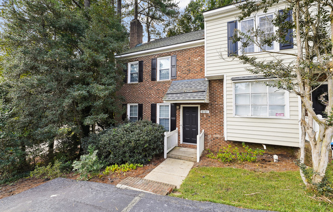 6101 HIGHCASTLE CT