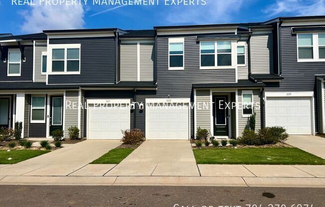 3115 HUTTON GDNS LN