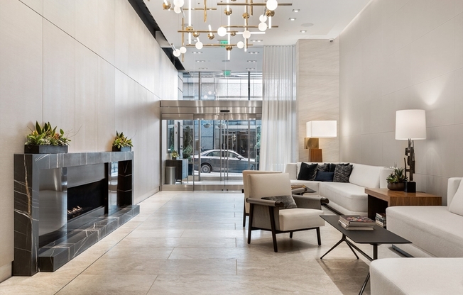 4 beds, 3.5 baths, 3,246 sqft, $35,000, Unit 19E