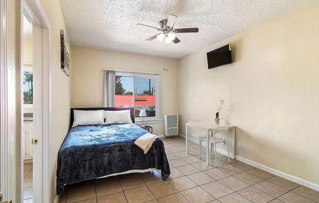 Studio, 1 bath, 167 sqft, $1,278.75, Unit 107