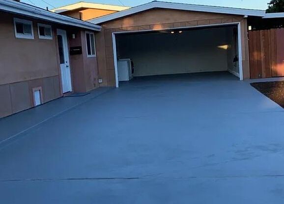 Central costa Mesa 5 bdrm home