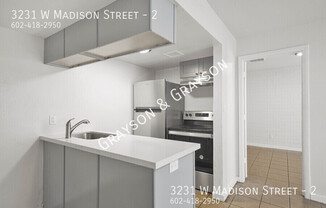 3231 W MADISON ST