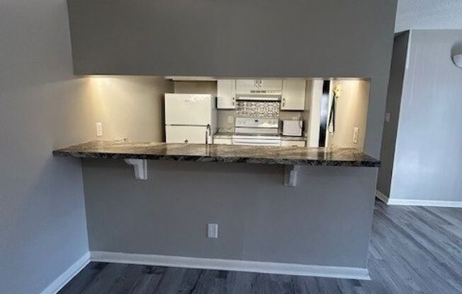 9505D University Terrace