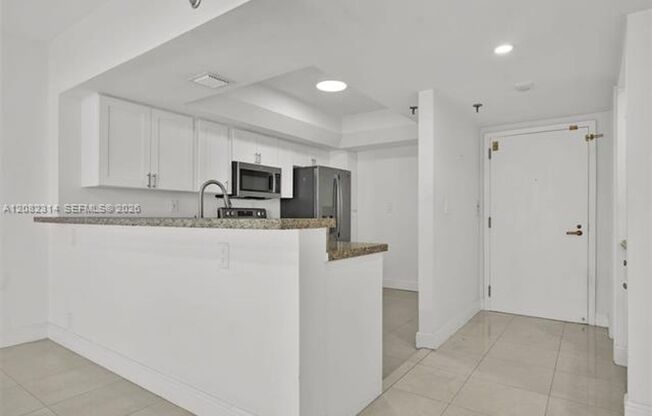 2 beds, 2 baths, $4,500, Unit # A 1007
