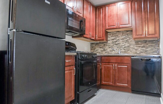 1775 HIGHLAND