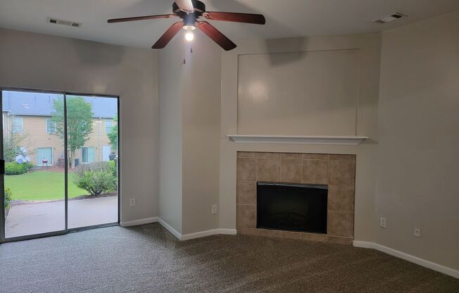 2 beds, 2.5 baths, $1,695