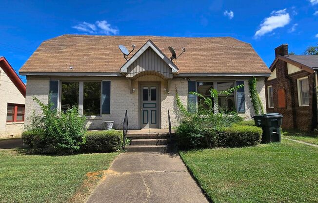 420 S Spring Ave LEASE UP ONLY