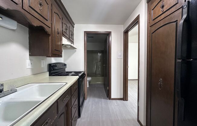 1 bed, 1 bath, 500 sqft, $745, Unit Apt. 8