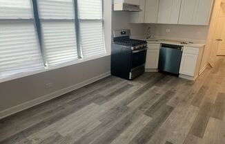 2 beds, 2 baths, $1,925, Unit 3R