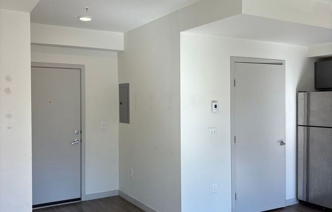 1 bed, 1 bath, 313 sqft, $1,195, Unit 307