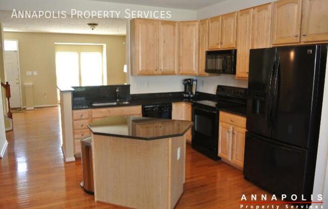 950 CITRINE CT
