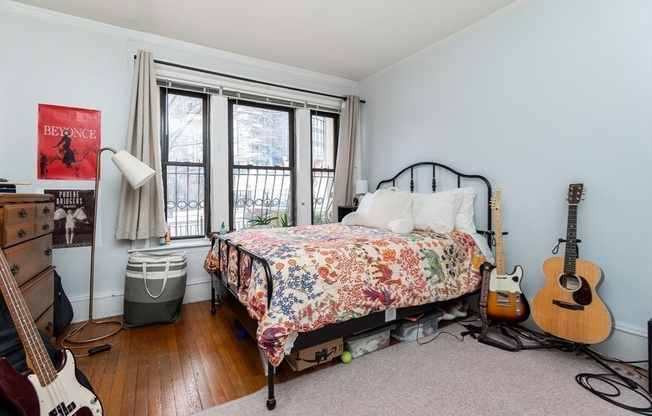 5 beds, 2 baths, 1,430 sqft, $9,499, Unit 4