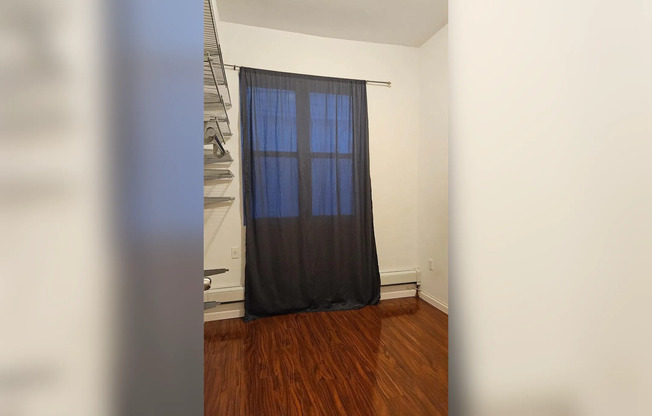 164 18 77 RD