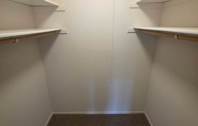 2 beds, 2 baths, 960 sqft, $1,325, Unit 21 - 101