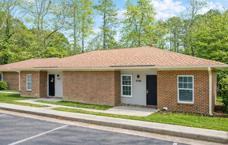 MOVE IN. SAVE BIG. LIVE BETTER - GET 1 MONTH FREE!1