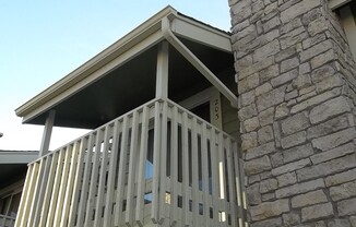 $0 DEPOSIT OPTION. SPACIOUS 2-BEDROOM, 2-BATH CONDO IN BRANDY CHASE AT DTC