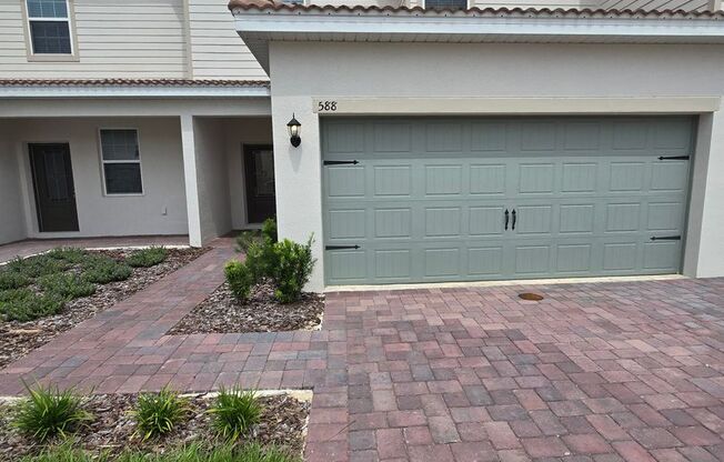 Move-In Ready!! Newly Constructed Spacious Home 3 Bedrooms 2 Bath!!