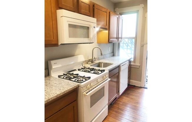 1 bed, 1 bath, 478 sqft, $895, Unit 408-56