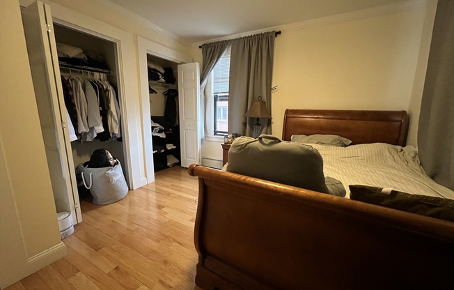 2 beds, 1 bath, 795 sqft, $3,500, Unit 24