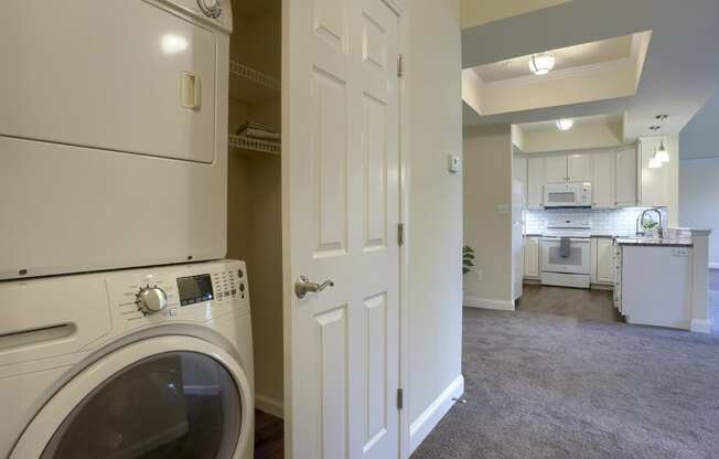 Apartment With Laundry Graham Hill Apartments in Mechanicsburg