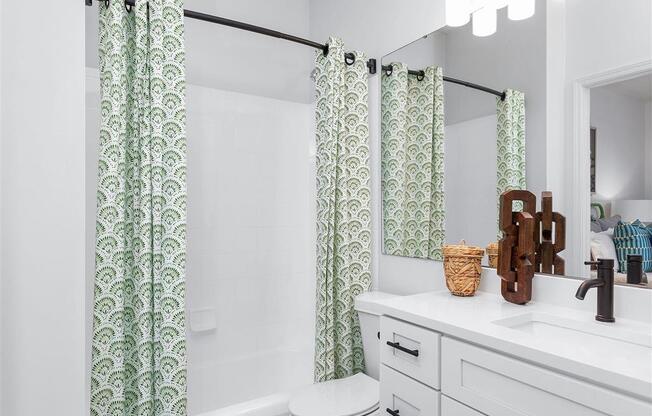 The Reserve at Wescott Apartments Model Bathroom