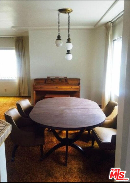 8320 COLEGIO DR