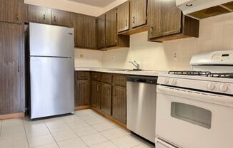 225 Independence Ave