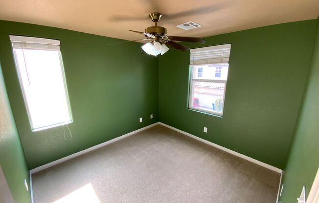 4 beds, 2.5 baths, $1,995