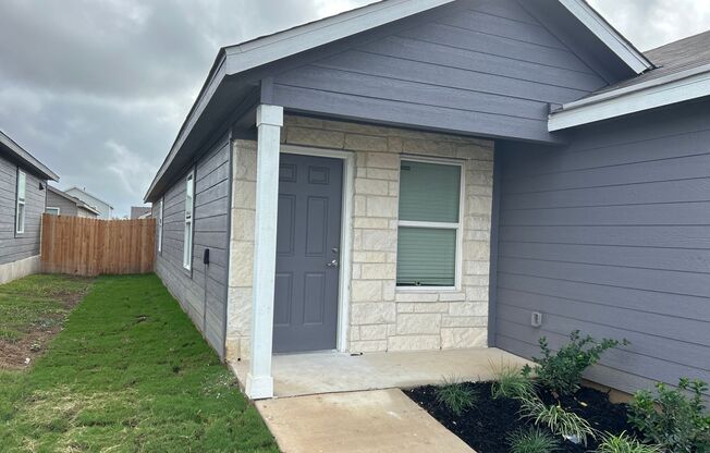 VIDA Subdivison - 4bed 2 bath Home