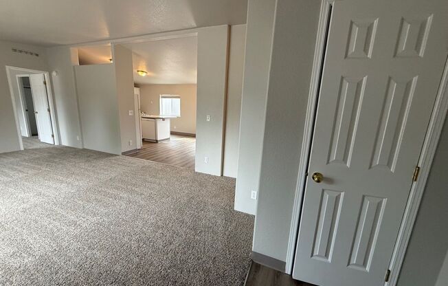 3 beds, 2 baths, 1,344 sqft, $2,295, Unit 33171-43
