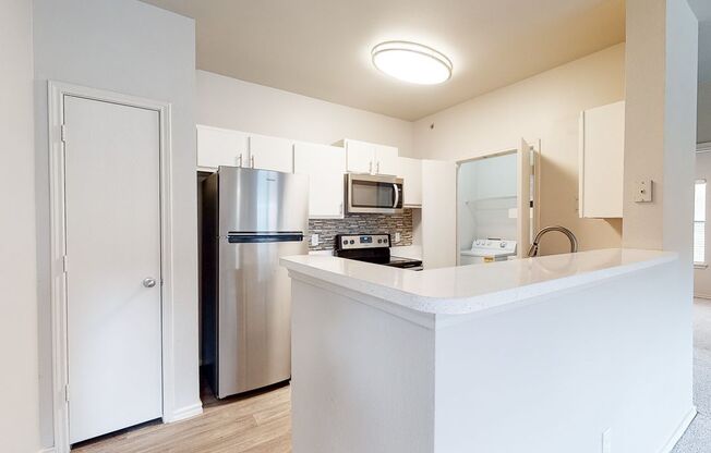 3 beds, 2 baths, 1,150 sqft, $1,438