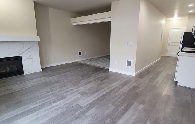 Main Place Apartments
