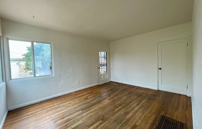 Cozy One Bedroom Cottage