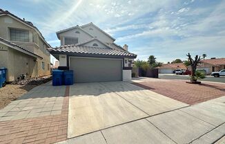 4 beds, 3 baths, $2,400