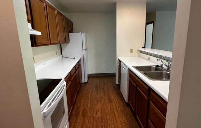 2 beds, 2 baths, 1,000 sqft, $1,225, Unit TE218X-239