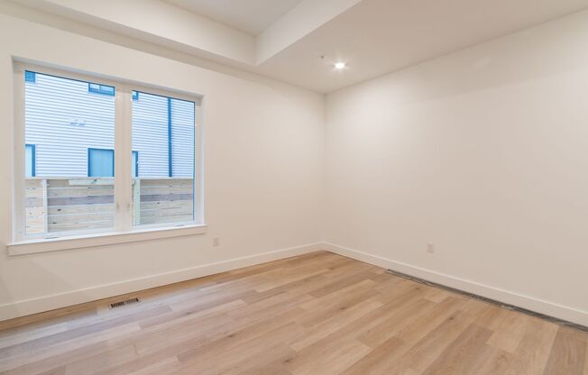 2 beds, 2 baths, 1,191 sqft, $1,775, Unit 4