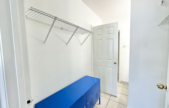 1 bed, 1 bath, $2,300, Unit Unit 1031