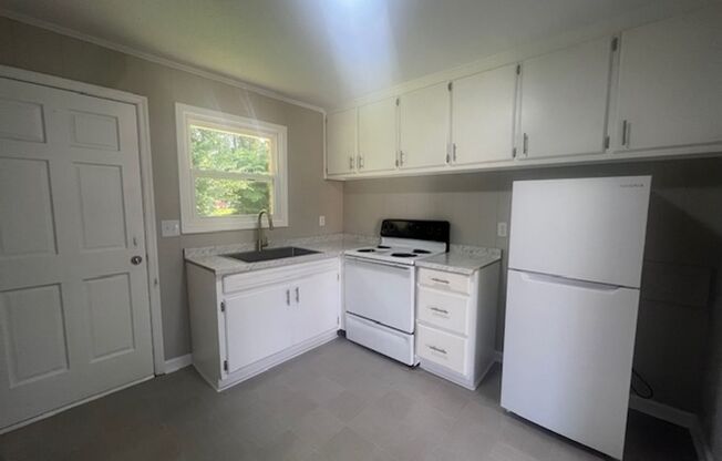 1 bed, 1 bath, $789