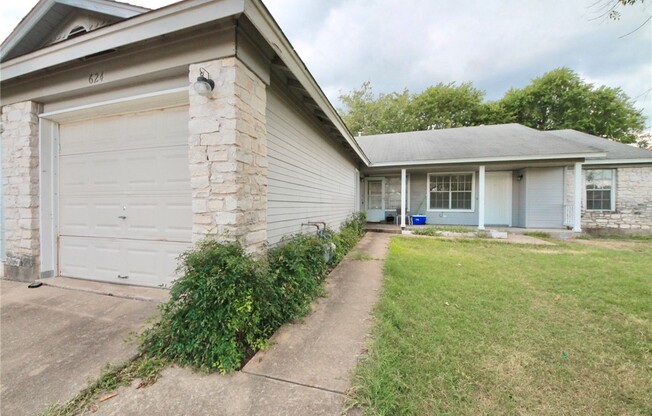 624 GREENLAWN BLVD