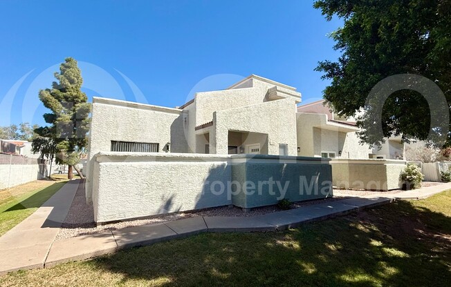 3 beds, 3 baths, 1,391 sqft, $1,899, Unit 1084