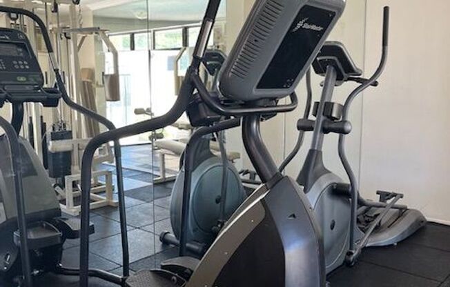 2 beds, 2.5 baths, 1,102 sqft, $2,798, Unit 505