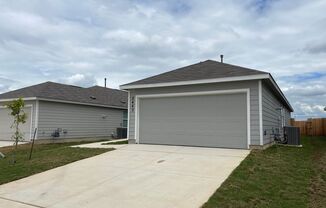 3 beds, 2 baths, $1,645