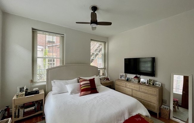 19 FAYETTE ST