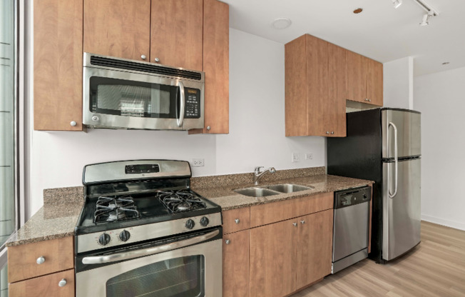 567 S DEARBORN